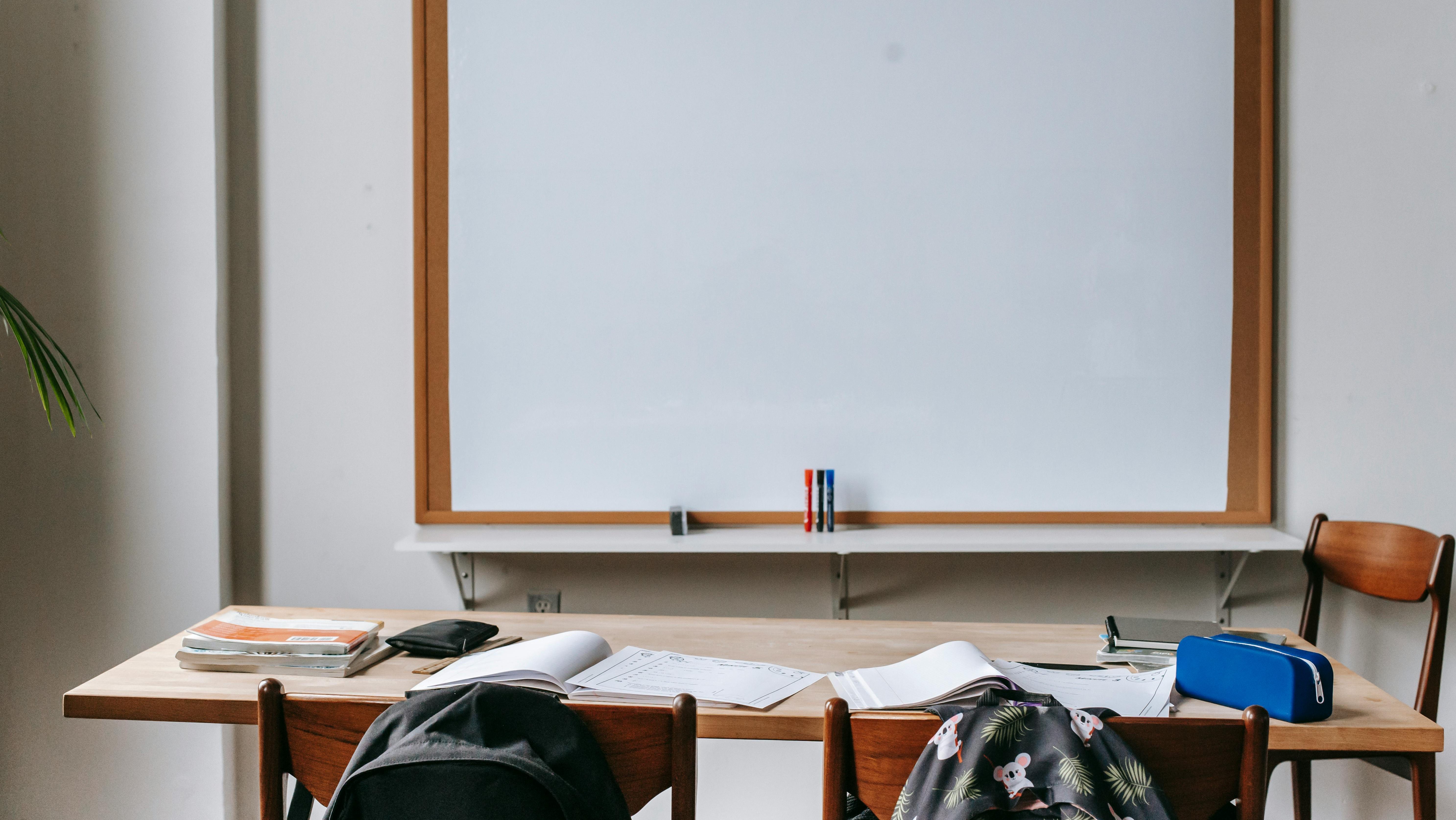 Students learning together